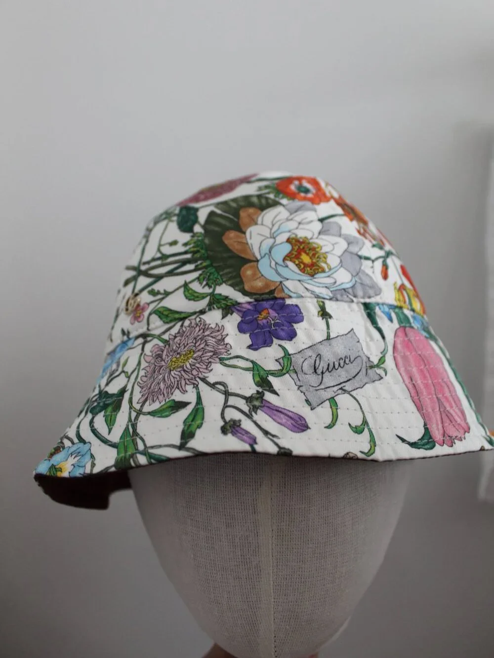 NWT GUCCI GG Floral GG Silk Bucket Hat Reversible L 834007